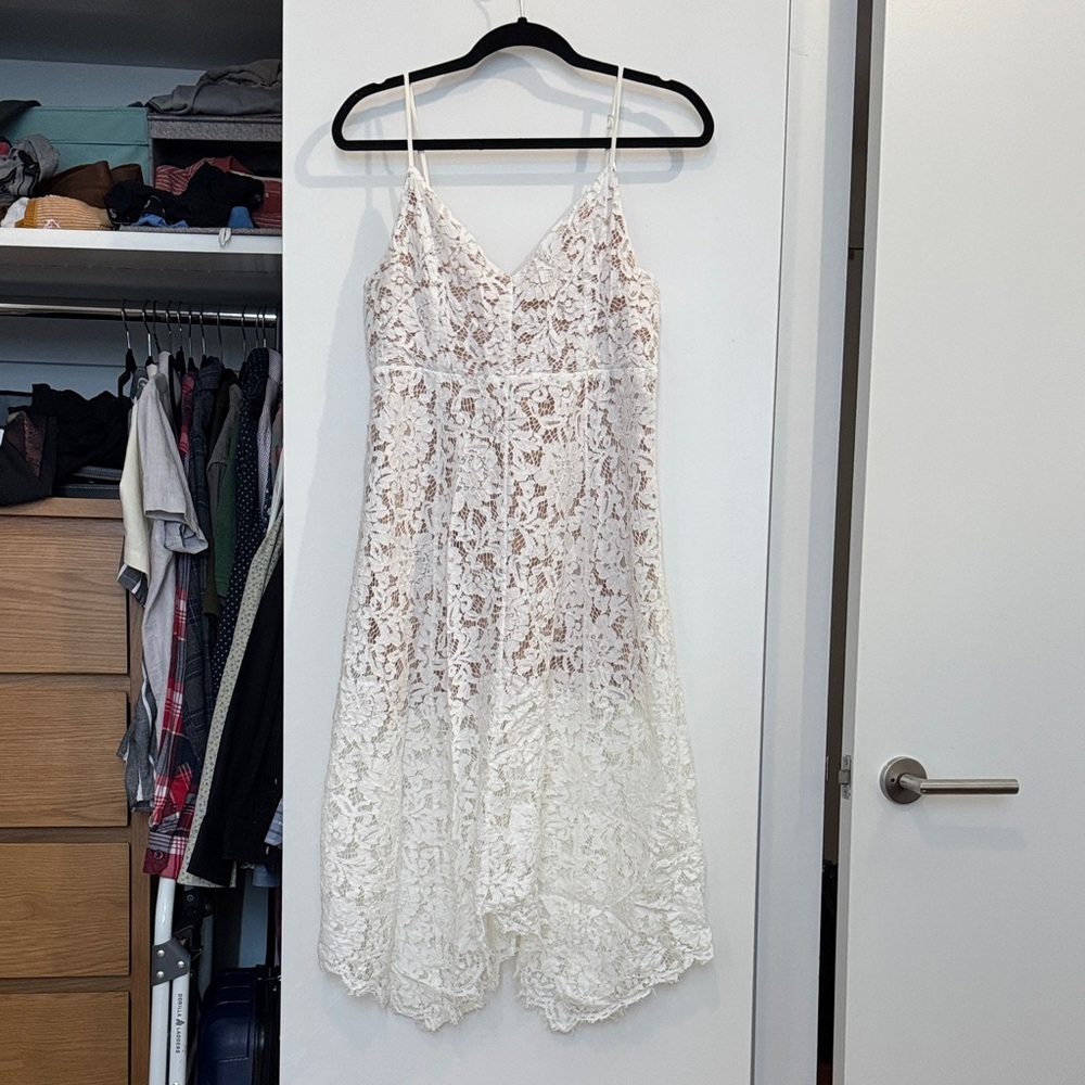 🍰 White Lace Bridal Dress 🍰